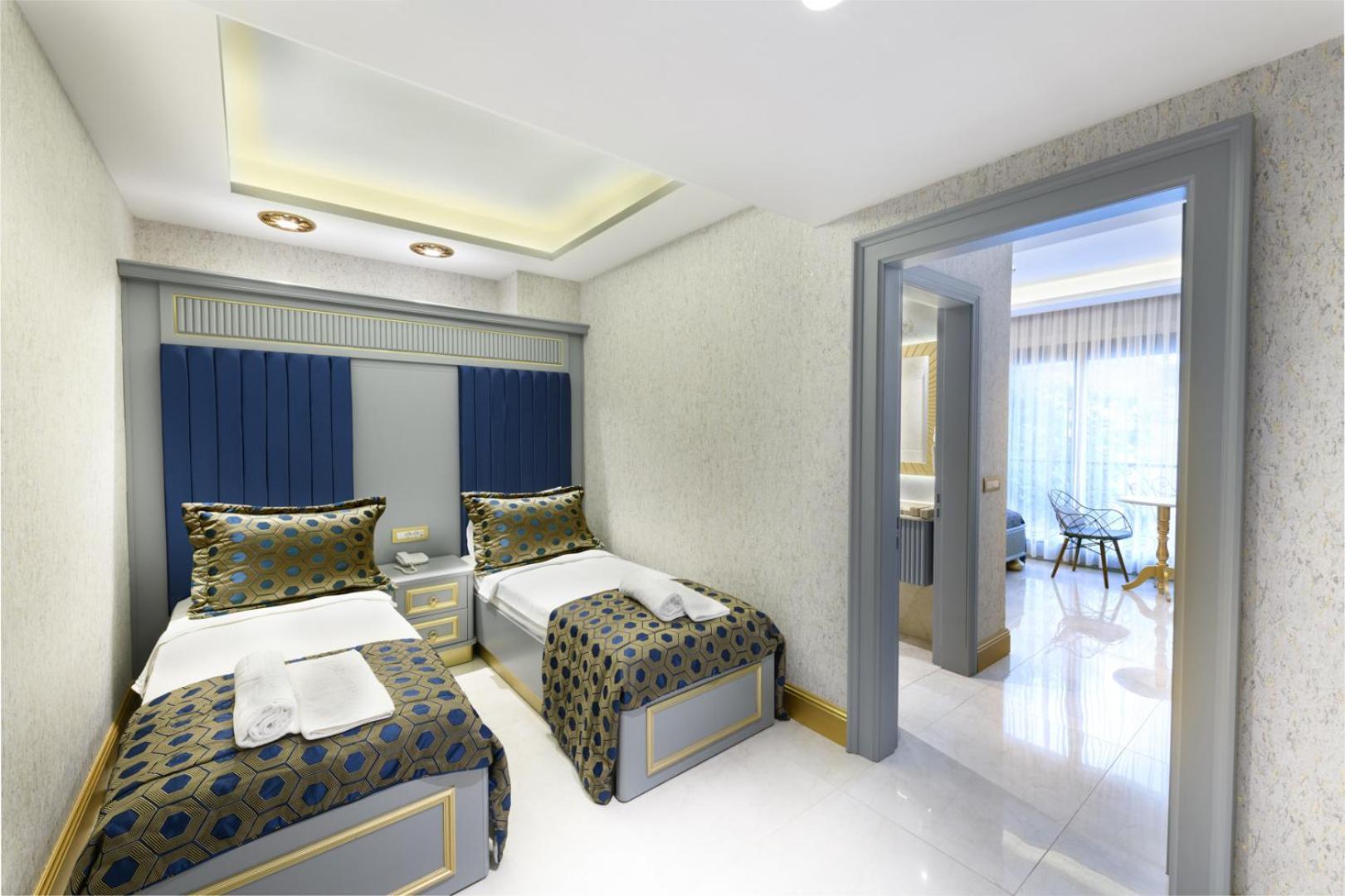 Five Diamonds Hotels อาเลอเจอติ ภายนอก รูปภาพ