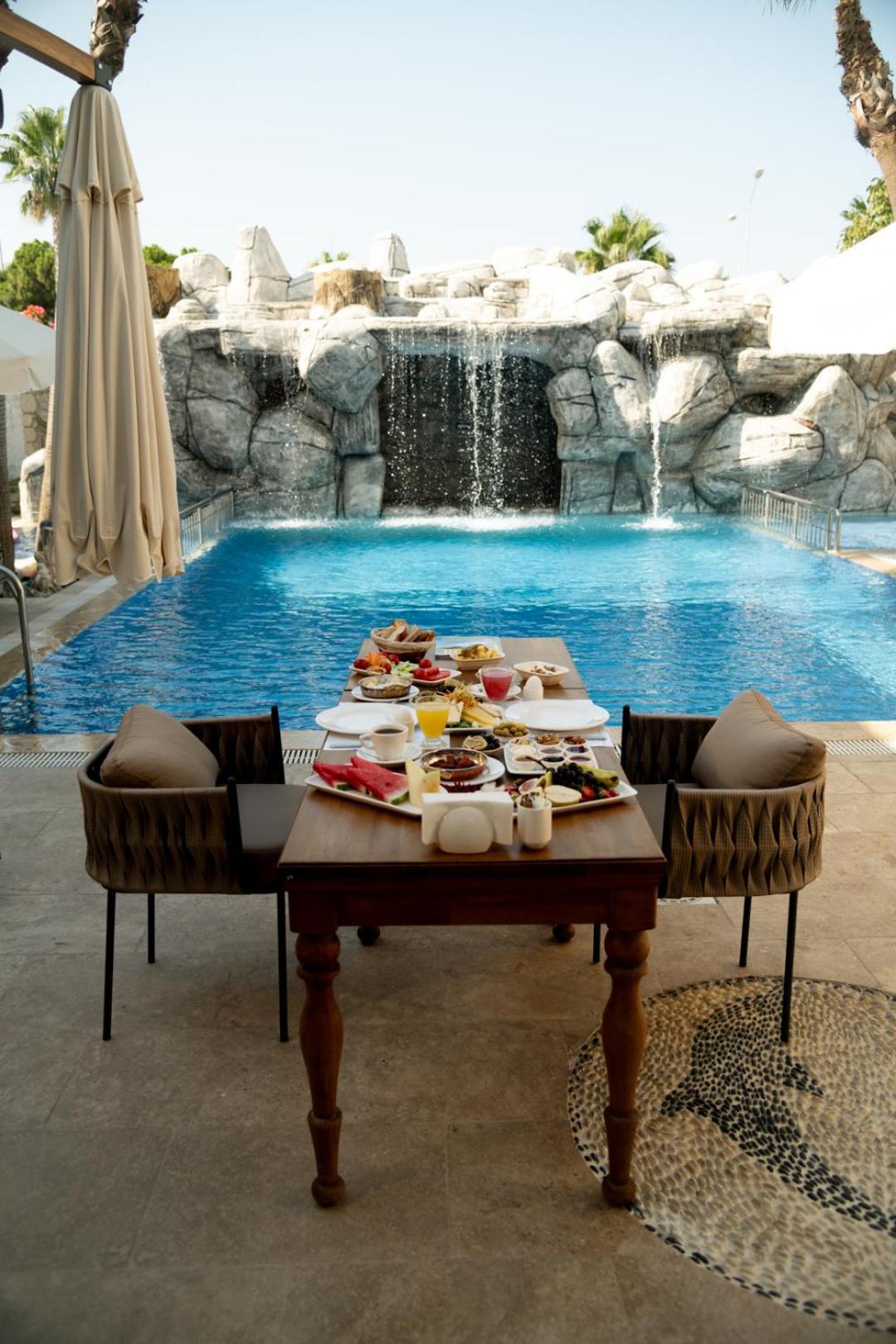 Five Diamonds Hotels อาเลอเจอติ ภายนอก รูปภาพ